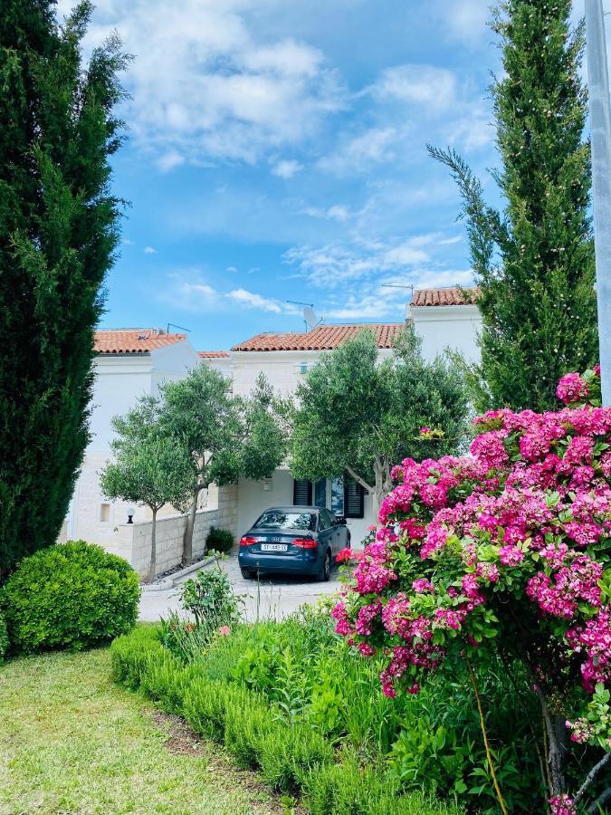 Apartments By The Sea Postira, Brac - 2928 Exterior foto
